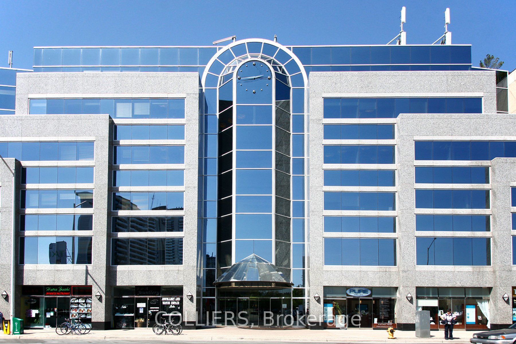 1920 Yonge Street 601, Toronto, On M4s 1z5