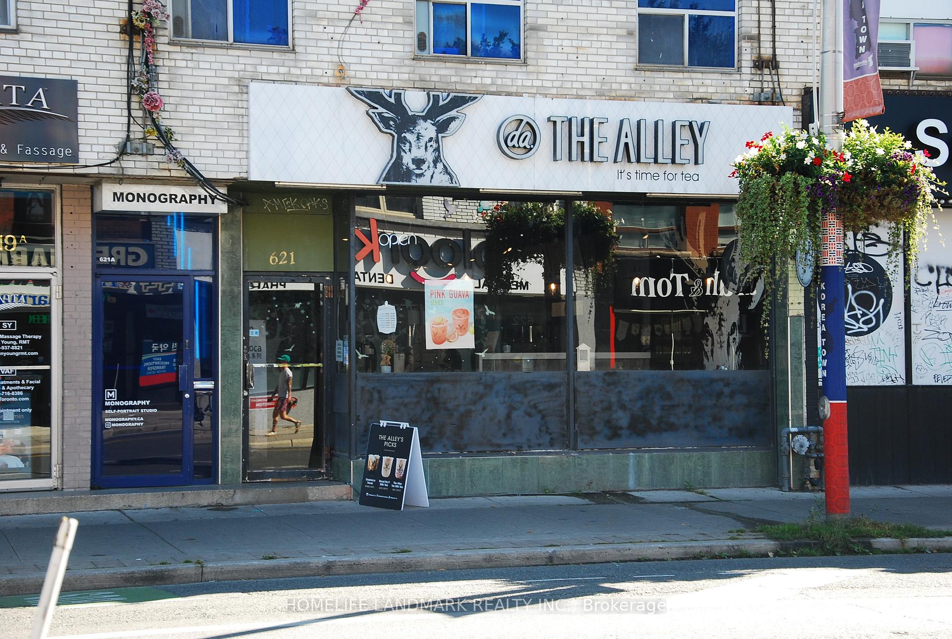 621 Bloor Street W, Toronto, On M6g 1k8