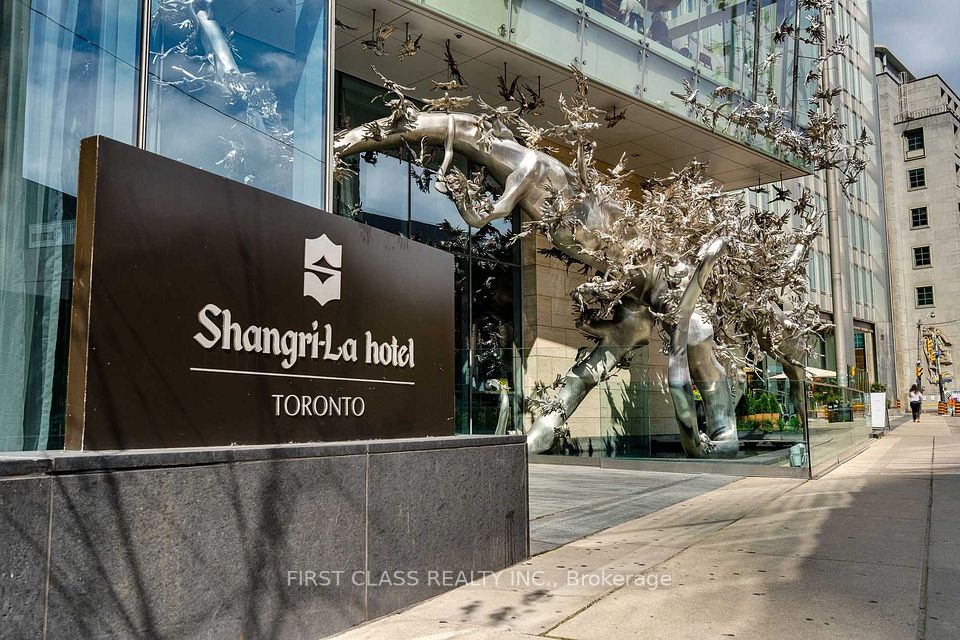 180 University Avenue 4106, Toronto, On M5h 0a2