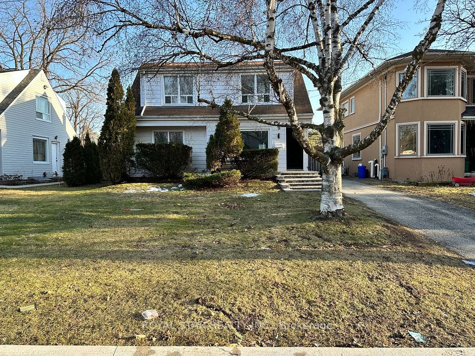 9 Roycrest Avenue Room, Toronto, On M2n 1r1