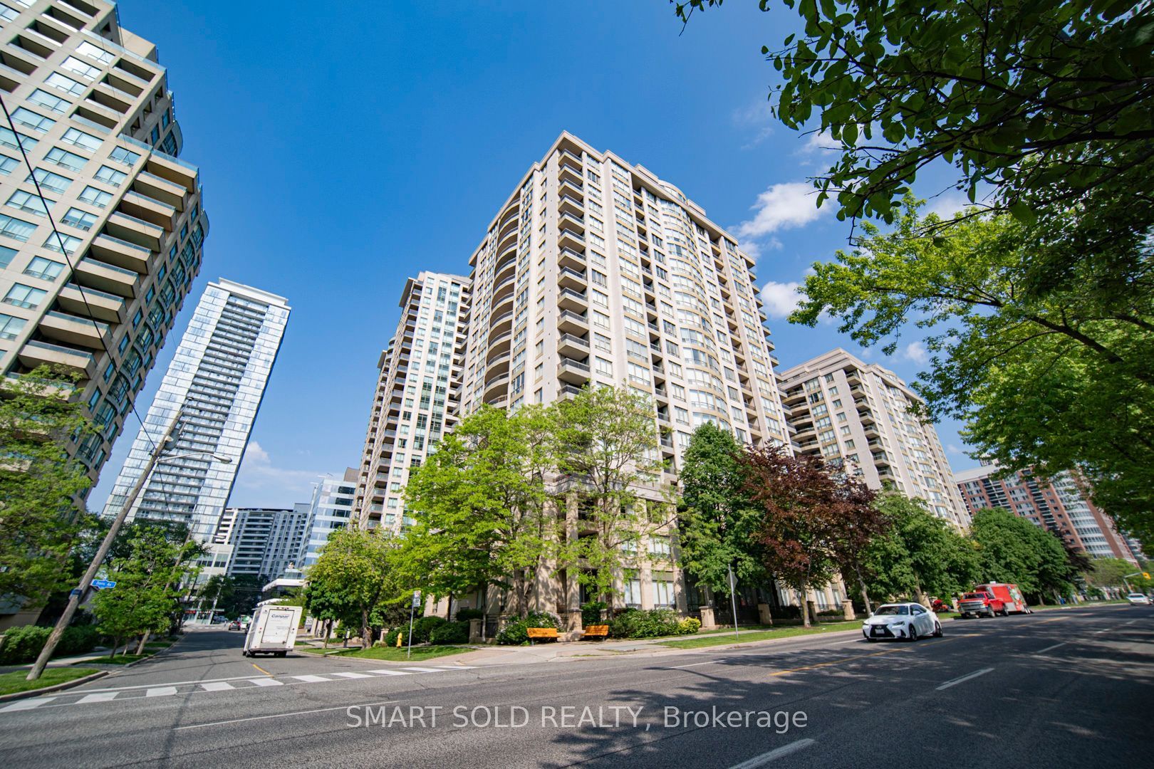 256 Doris Avenue Ph210, Toronto, On M2n 6x8