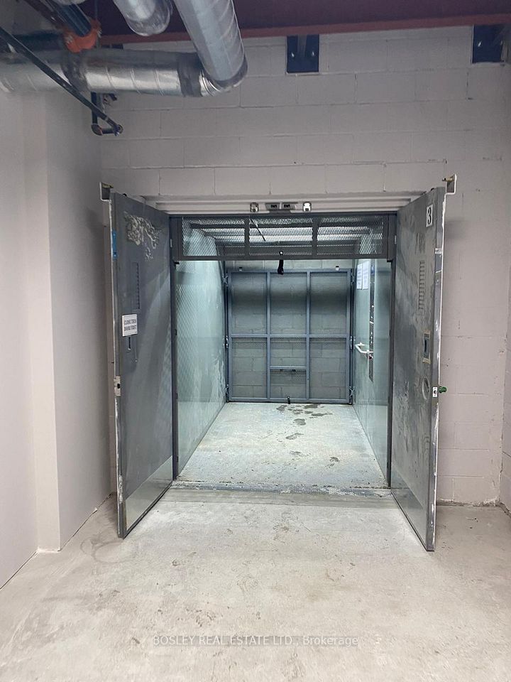 45 Industrial Street 208, Toronto, On M4g 1z2