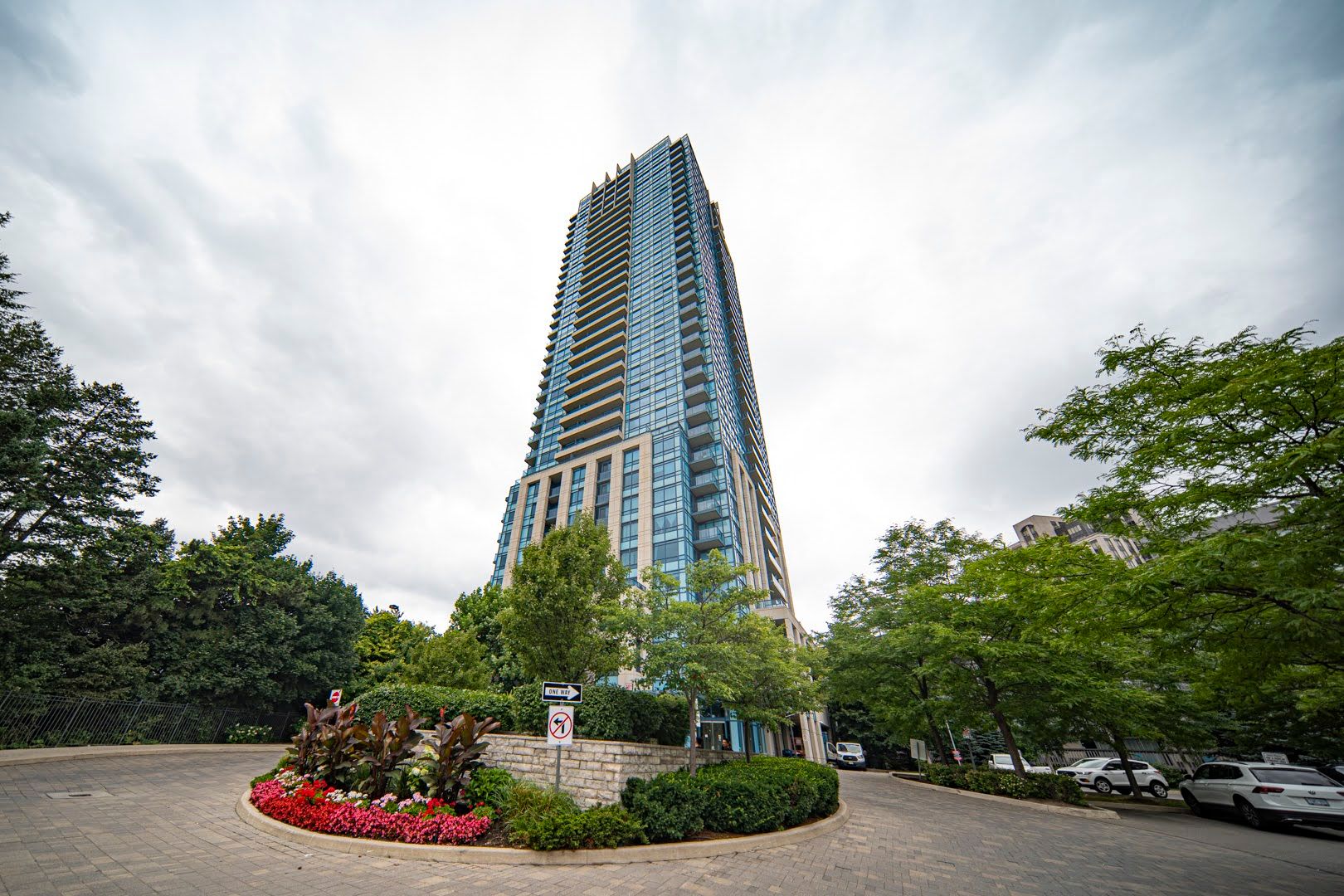 181 Wynford Drive 3301, Toronto, On M3c 0c6