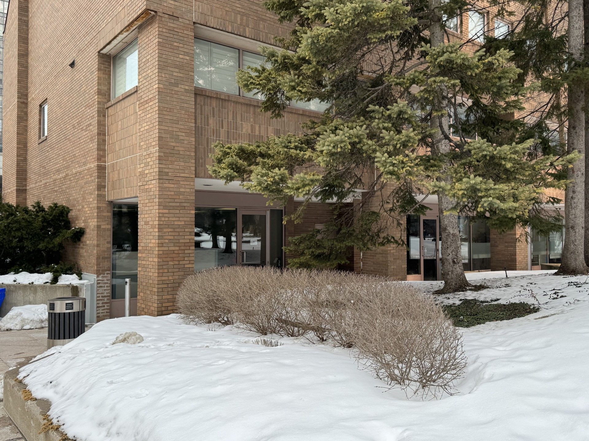 19 Hendon Avenue, Toronto, On M2m 4g8