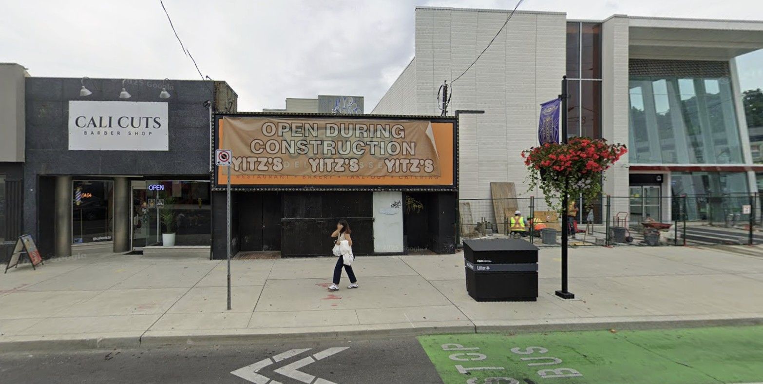 346 Eglinton Avenue W, Toronto, On M5n 1a2
