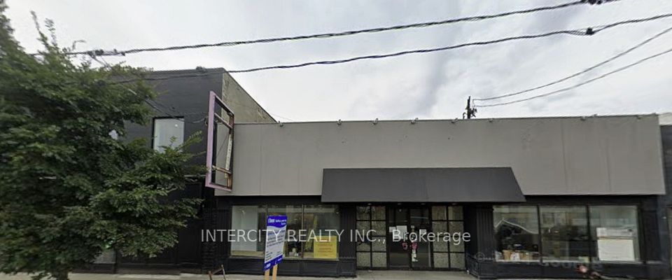 352 Eglinton Avenue W, Toronto, On M5n 1a2