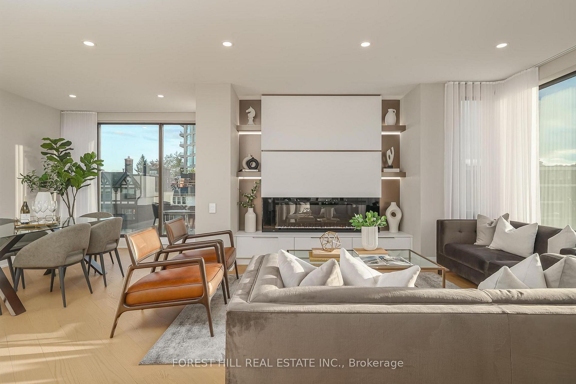 342 Spadina Road 301, Toronto, On M5p 2v4