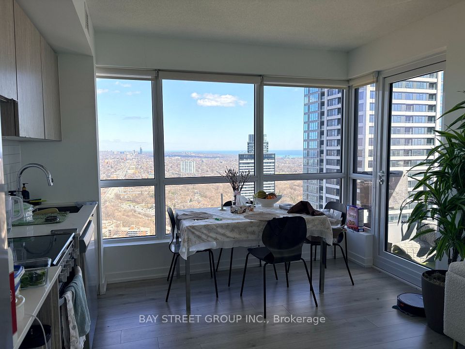 395 Bloor Street E 4010, Toronto, On M4w 1h7