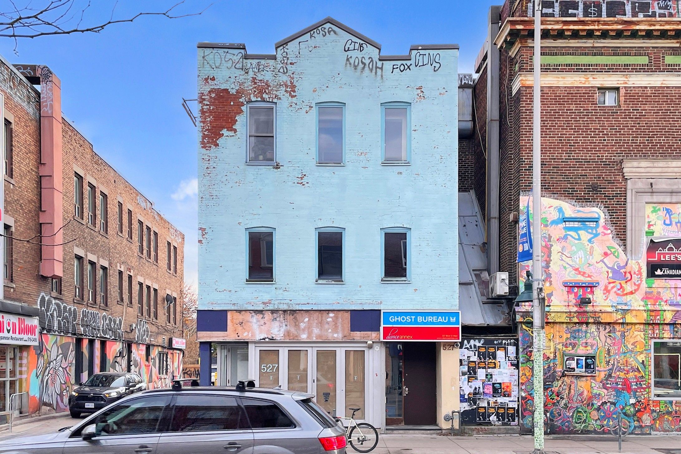 527 Bloor Street W 3, Toronto, On M5s 1y5