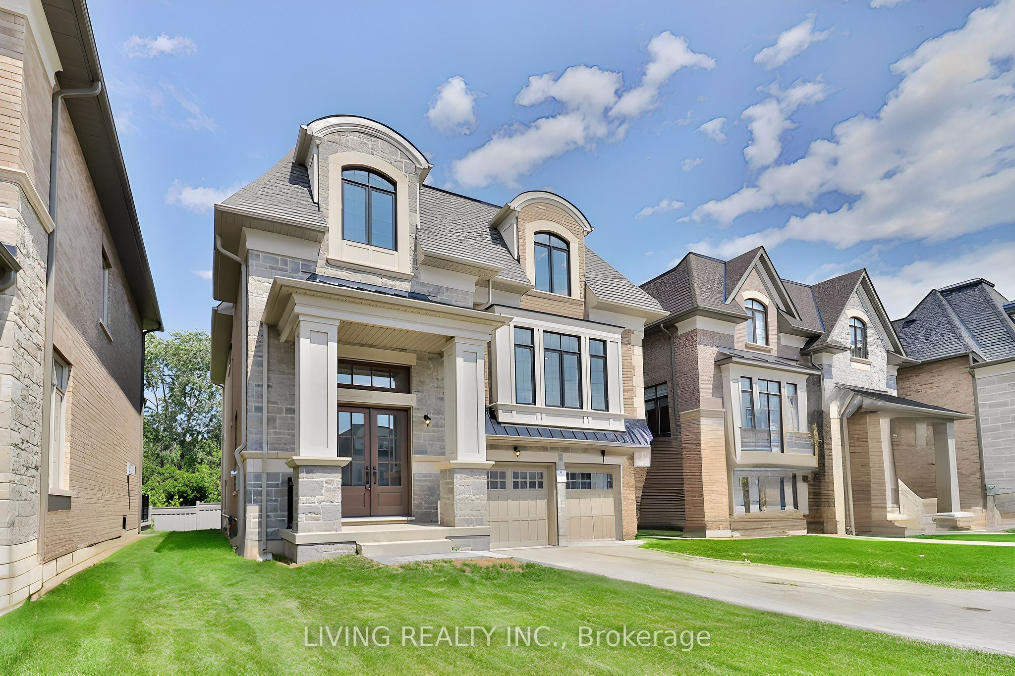 11 Becky Cheung Court, Toronto, On M2m 0b7