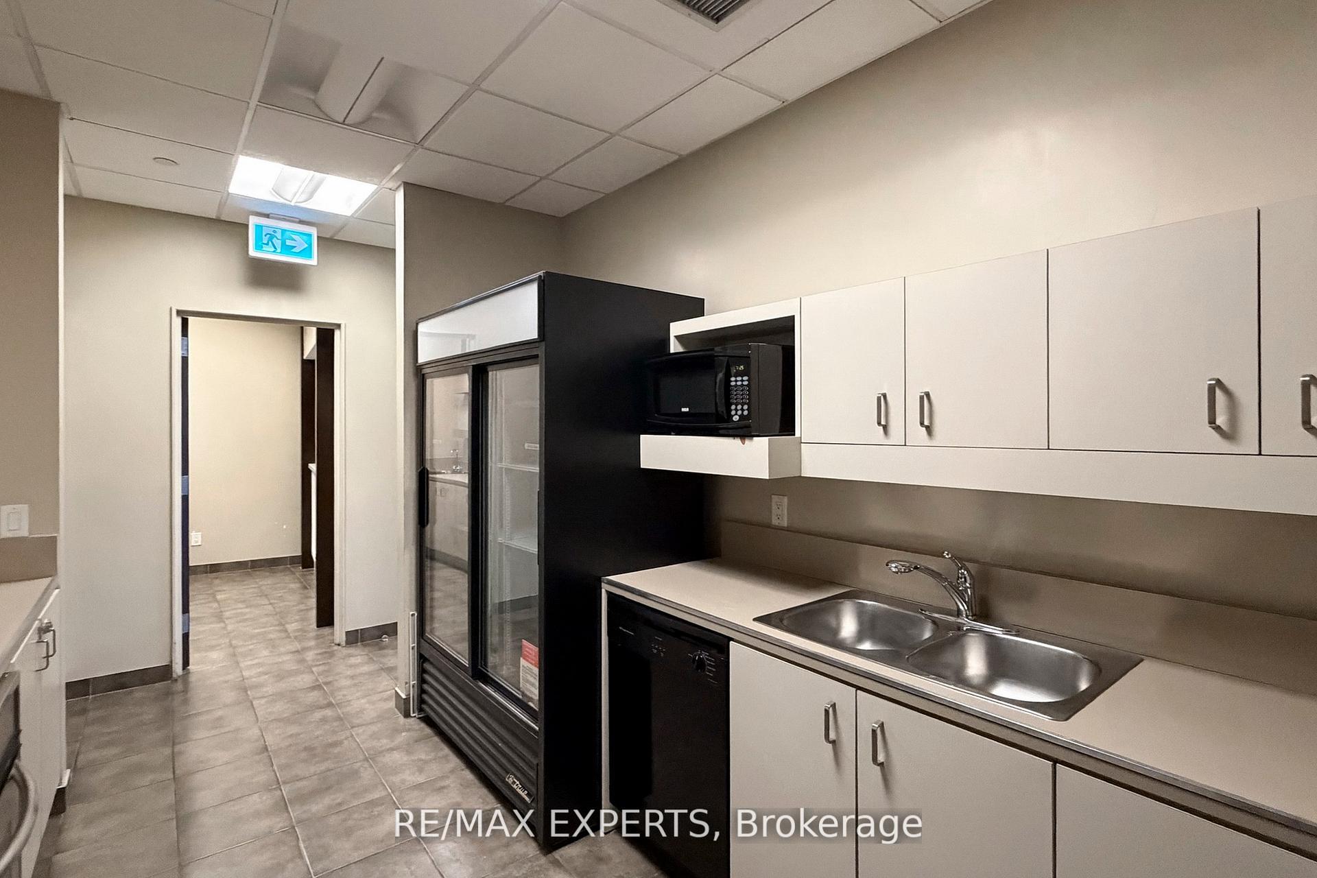 8 York Street 2905, Toronto, On M5j 2y2