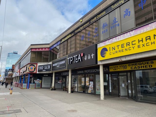 5635 Yonge Street 215, Toronto, On M2m 3s9