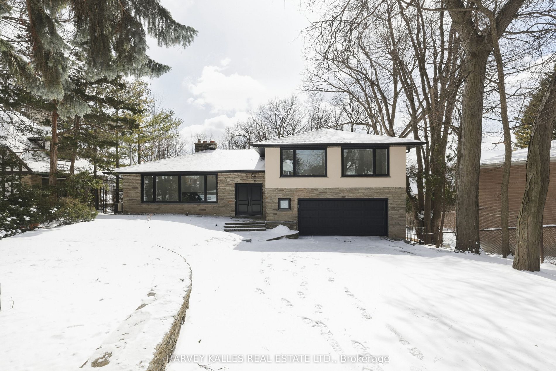 537 Blythwood Road, Toronto, On M4n 1b4