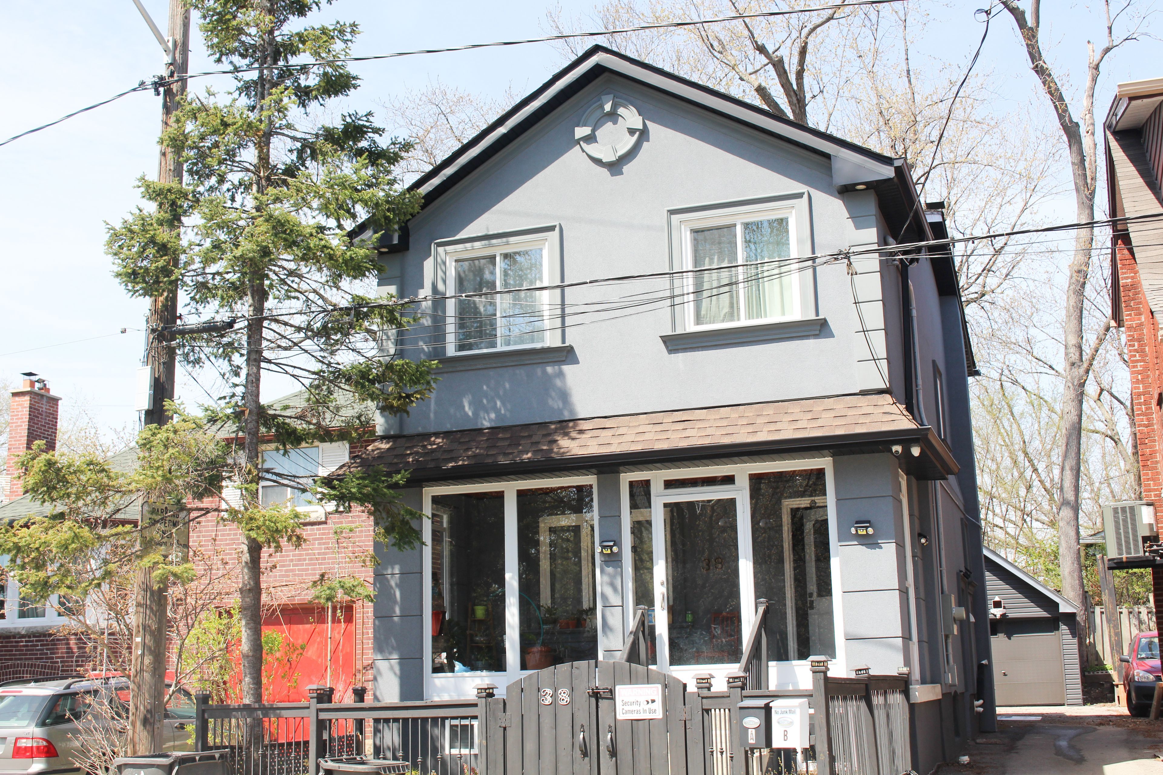 38 Glenvalley Drive, Toronto, On M6m 4v9