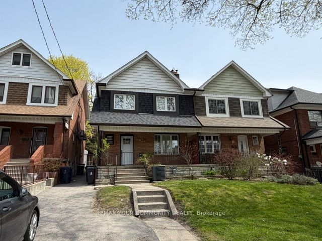 19 Mount Royal Avenue Main Level, Toronto, On M6h 2s2