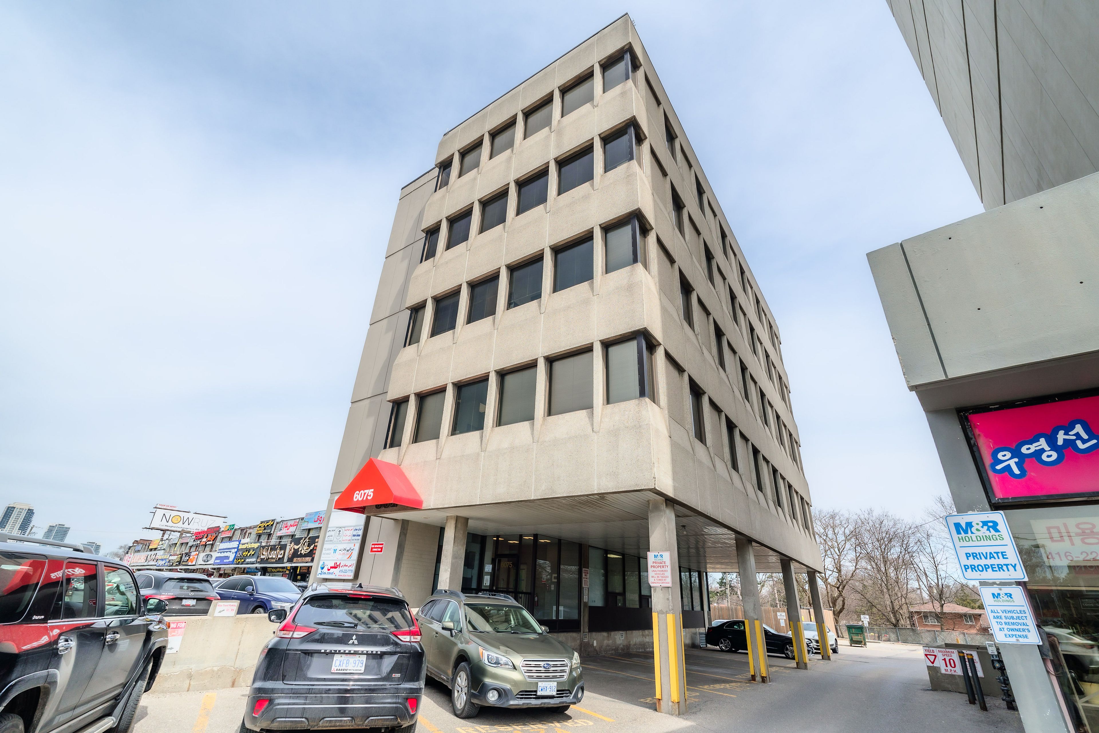 6075 Yonge Street 3rd Floor, Toronto, On M2m 3w2