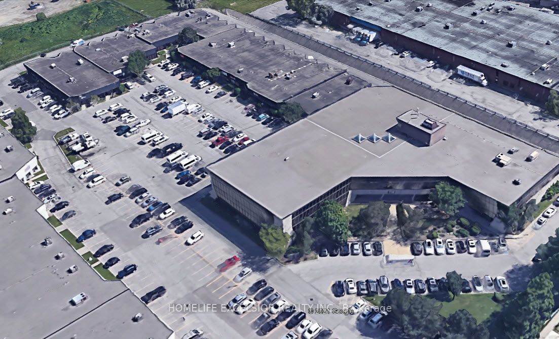 716 Gordon Baker Road 202, Toronto, On M2h 3b4