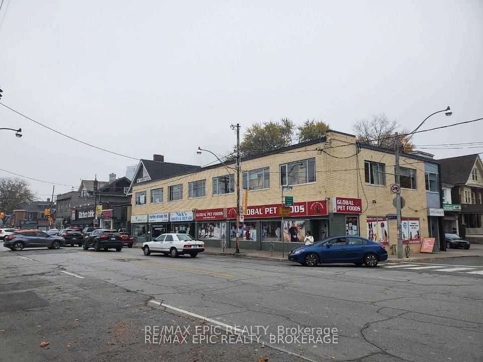 329 St George Street 5, Toronto, On M5r 2r2