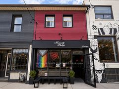13 Ossington Avenue, Toronto, On M6j 2y8