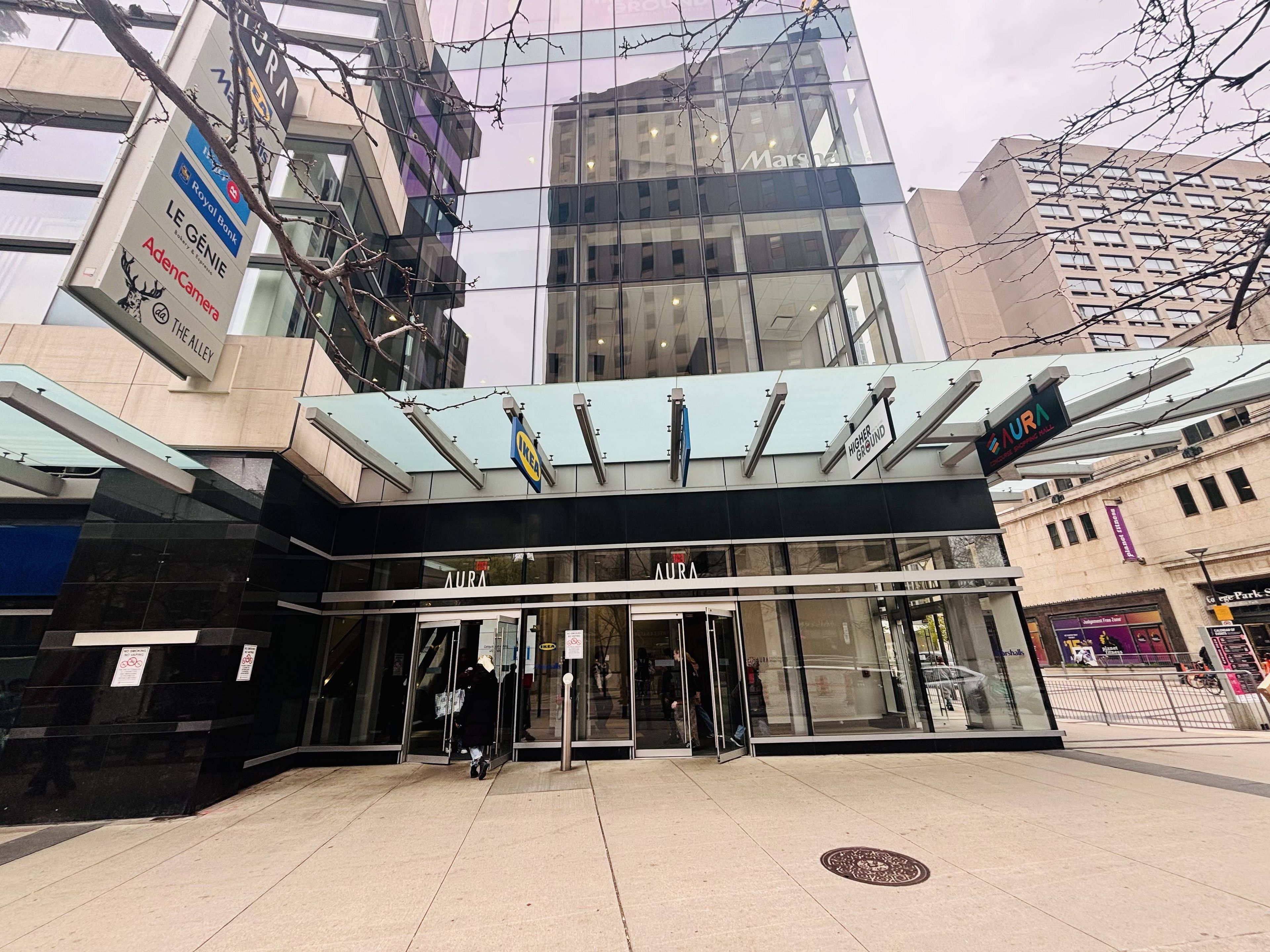 384 Yonge Street 74 And 75-Concourse P1, Toronto, On M5g 2k2