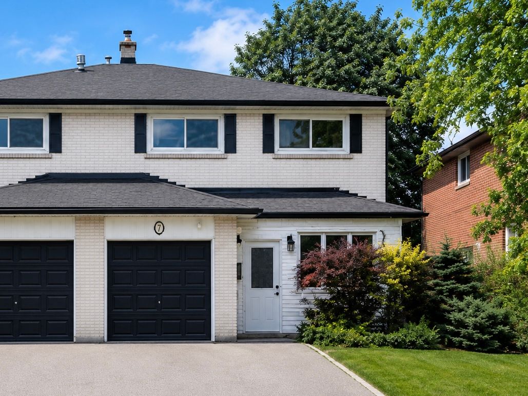 7 Fontainbleau Drive B, Toronto, On M2m 1p1