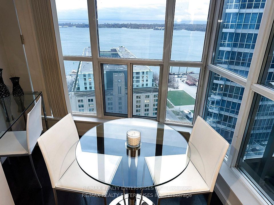 8 York Street 2710, Toronto, On M5j 2y2
