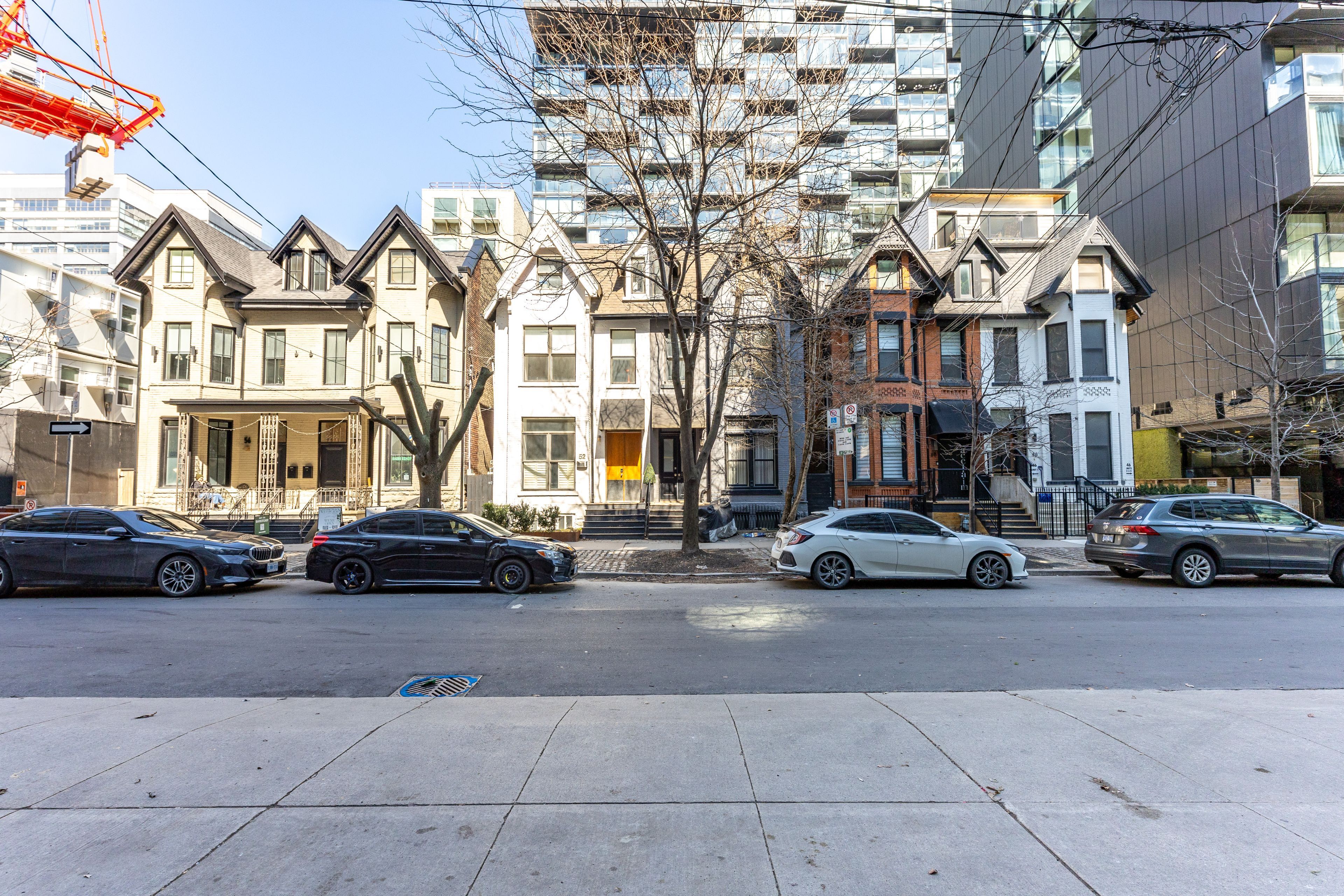 54 Stewart Street, Toronto, On M5v 1h6