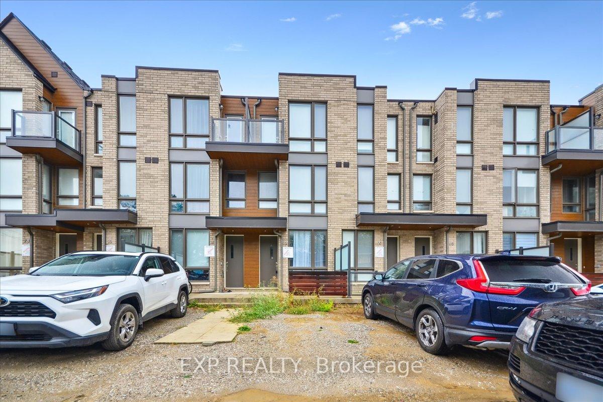 72 Turtle Island Road, Toronto, On M6a 0g2