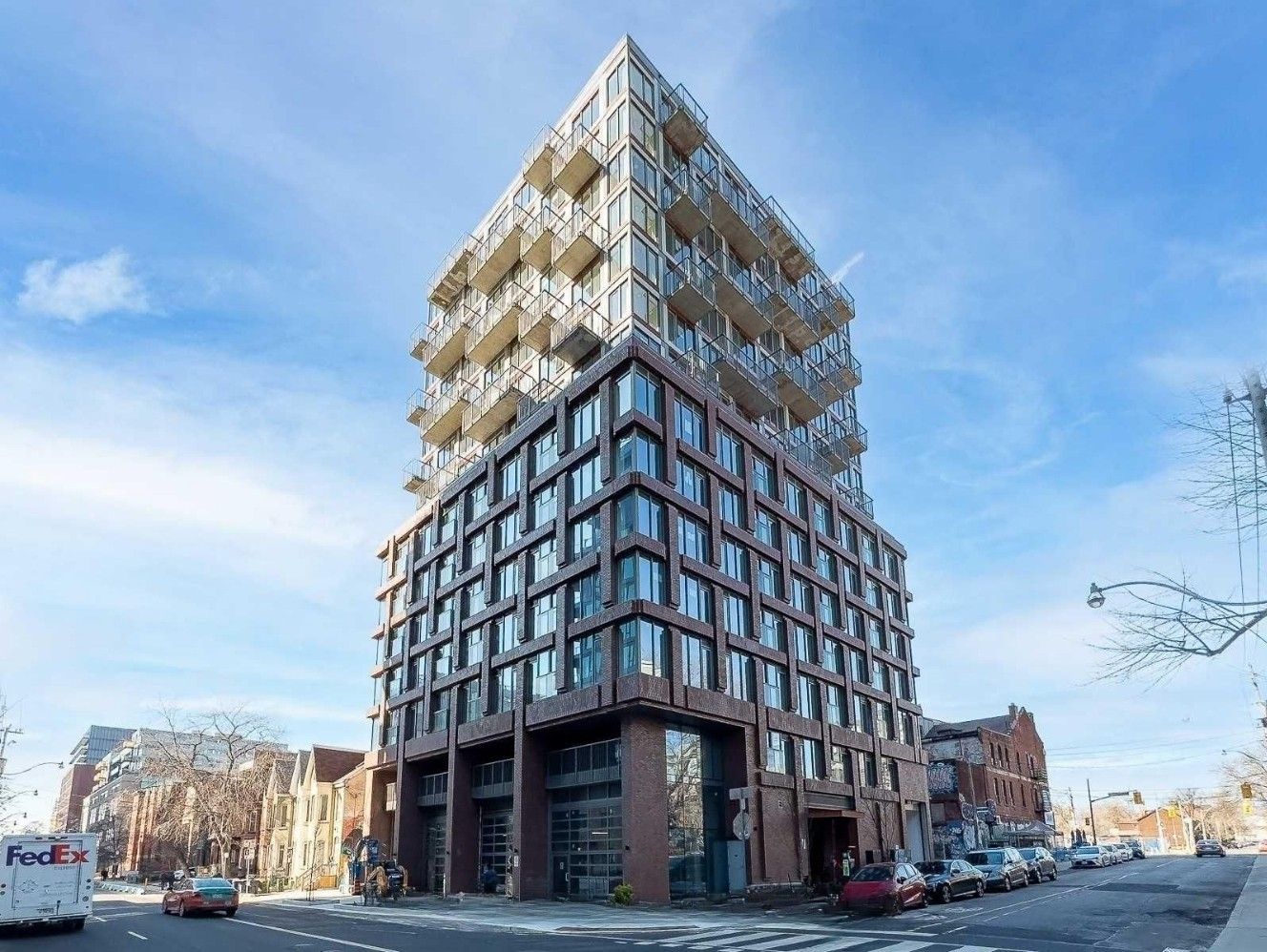 2 Augusta Avenue 202, Toronto, On M5v 0t3