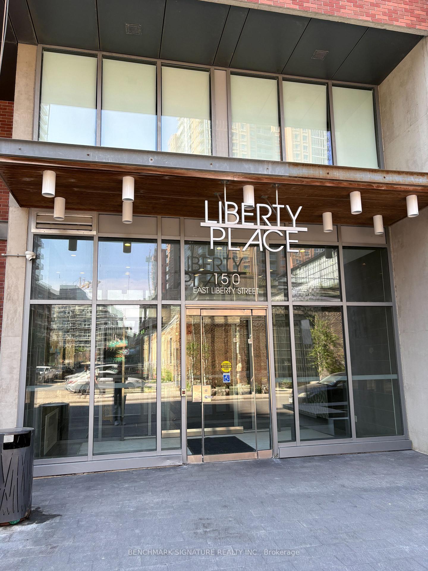 150 East Liberty Street 1216, Toronto, On M6k 3r5