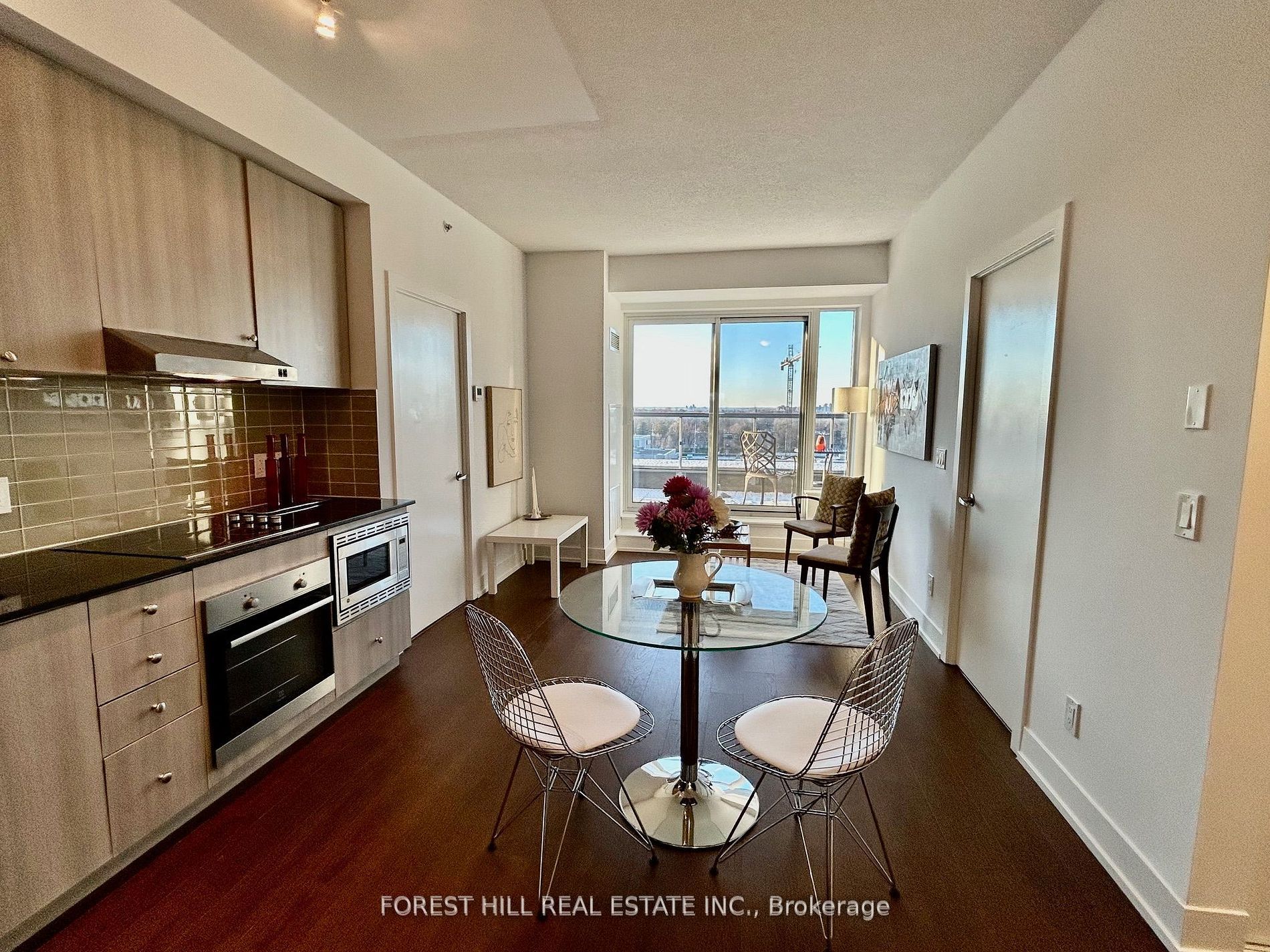 7 Kenaston Garden 716, Toronto, On M2k 1g7