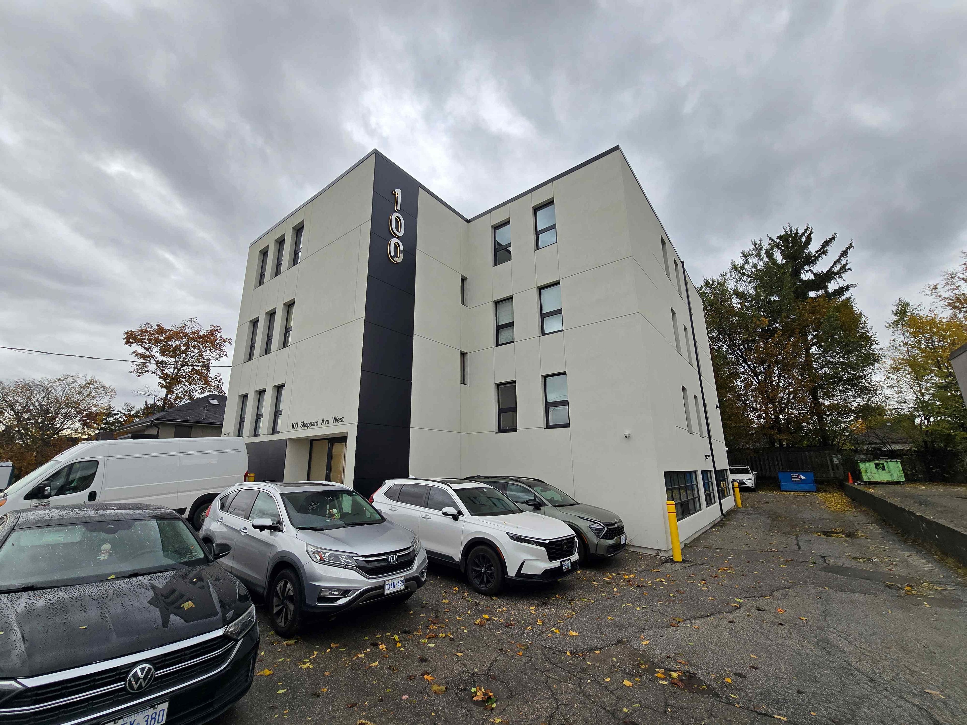 100 Sheppard Avenue W 301, Toronto, On M2n 1m6