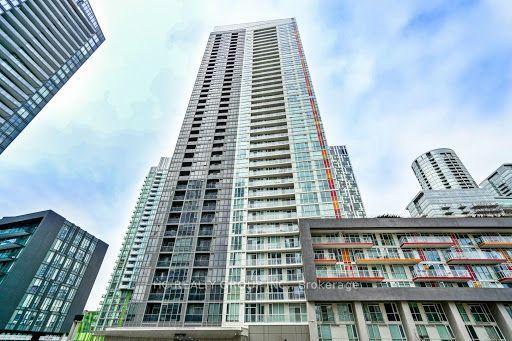85 Queens Wharf Road 311, Toronto, On M5v 0j9