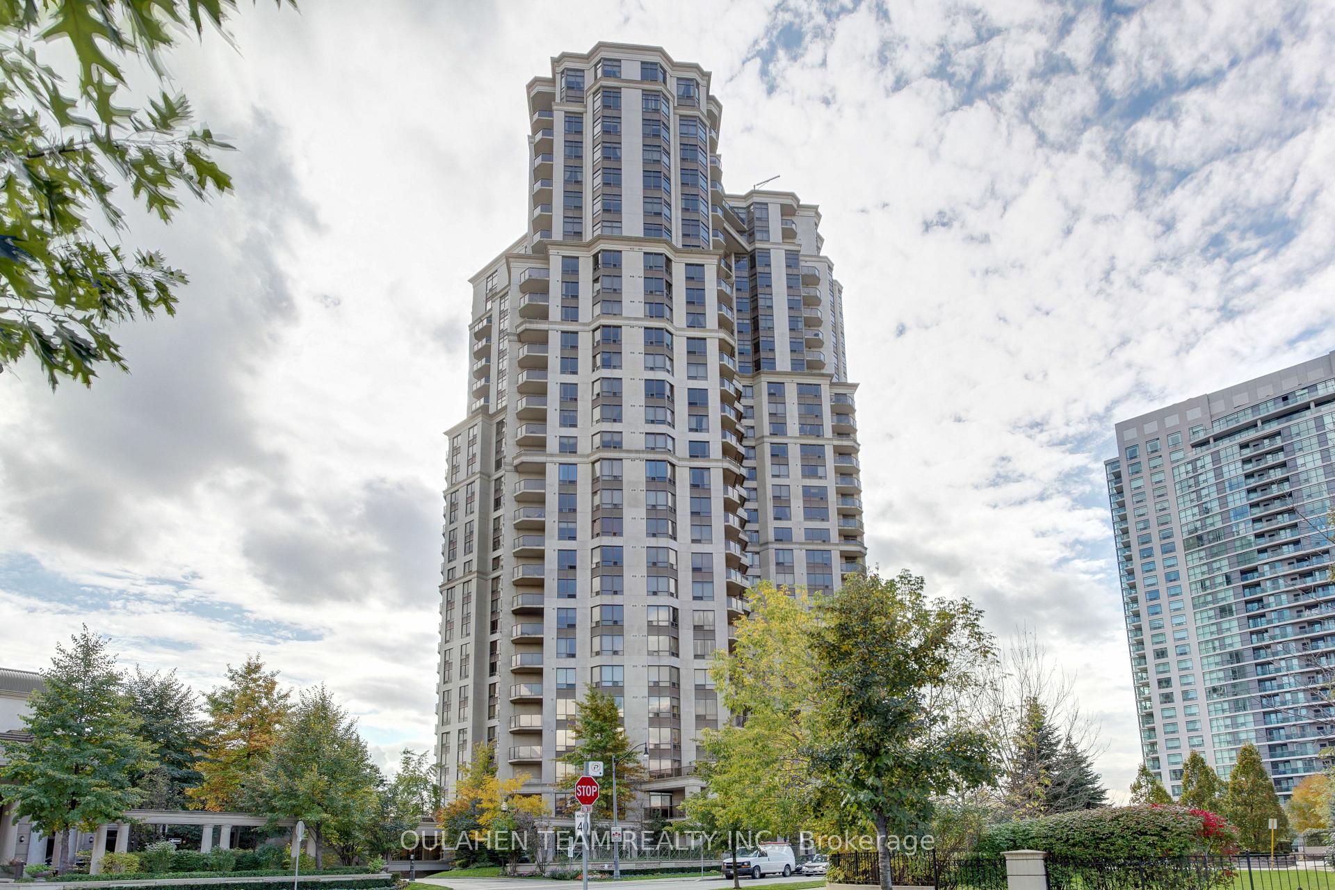 80 Harrison Garden Boulevard 219, Toronto, On M2n 7e3