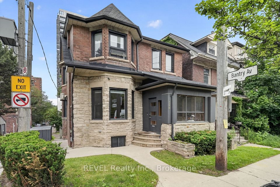 380 Spadina Road, Toronto, On M5p 2v9