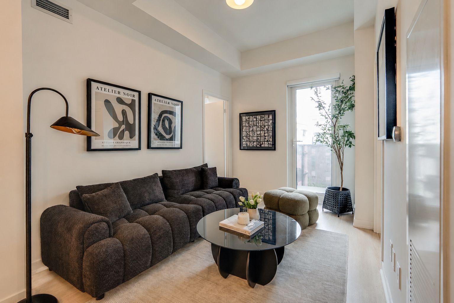 500 Wilson Avenue 523, Toronto, On M3h 0e5