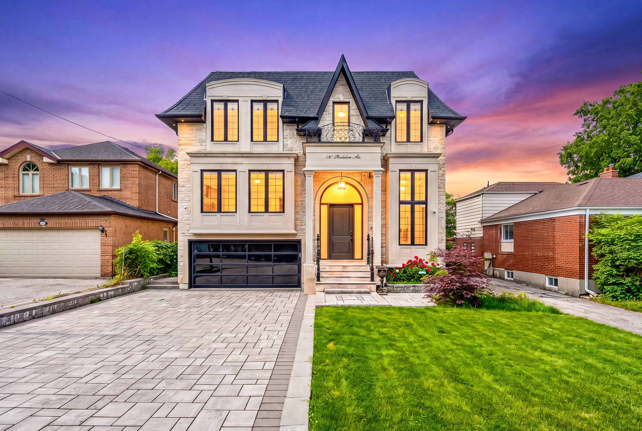 130 Pemberton Avenue, Toronto, On M2m 1y7