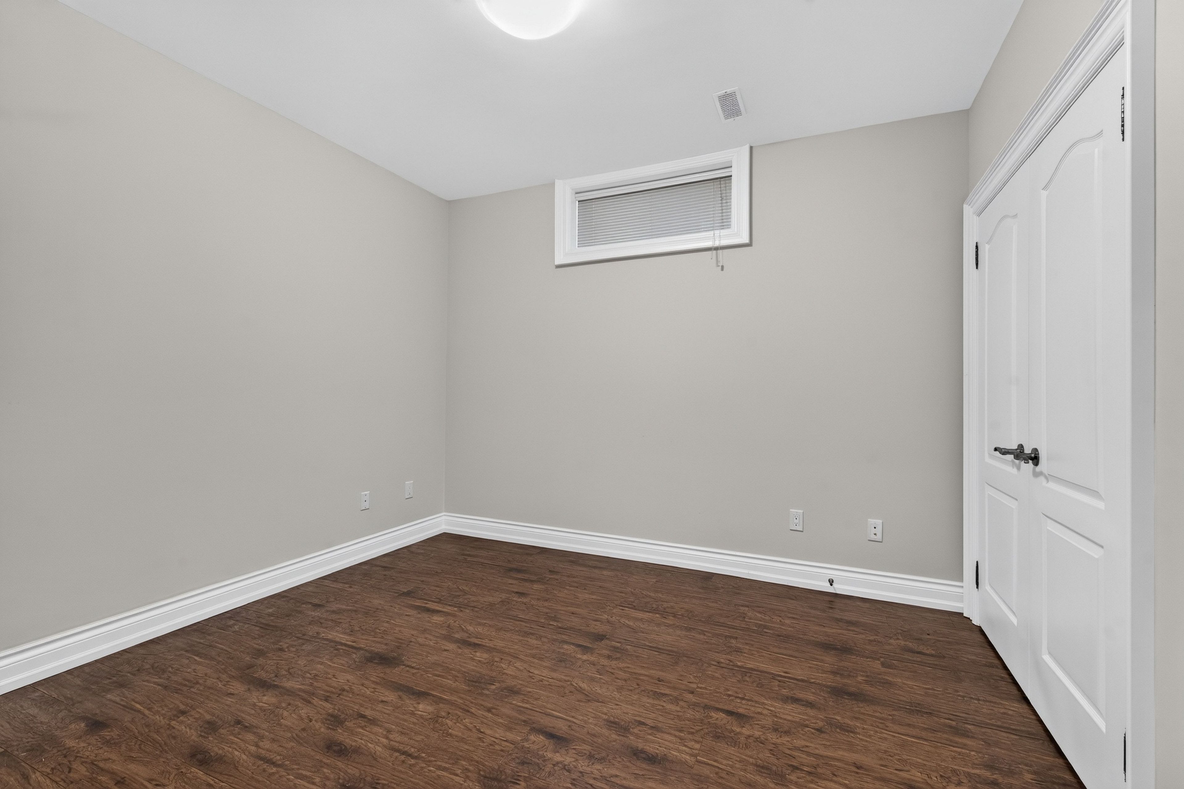 59 Munro Boulevard, Toronto, On M2p 1c3