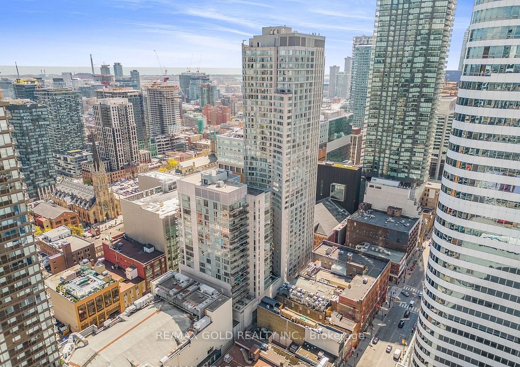 200 Victoria Street 1506, Toronto, On M5b 1v8
