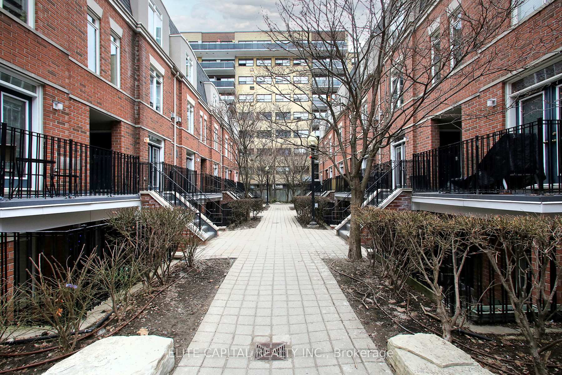 415 Jarvis Street 369, Toronto, On M4y 3c1
