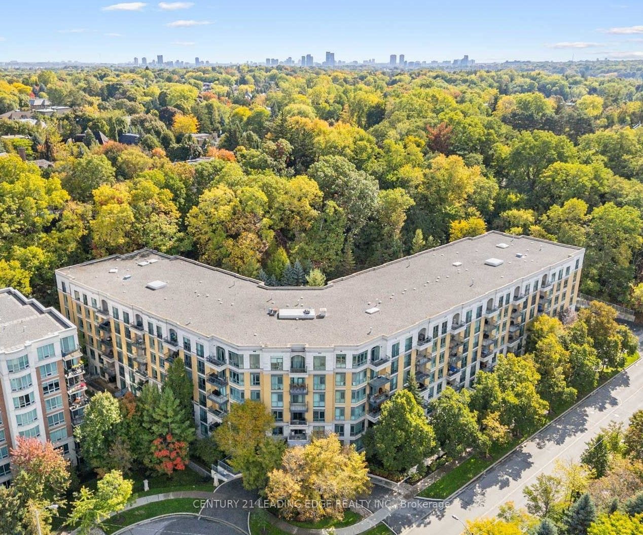 11 William Carson Crescent 308, Toronto, On M2p 2g1