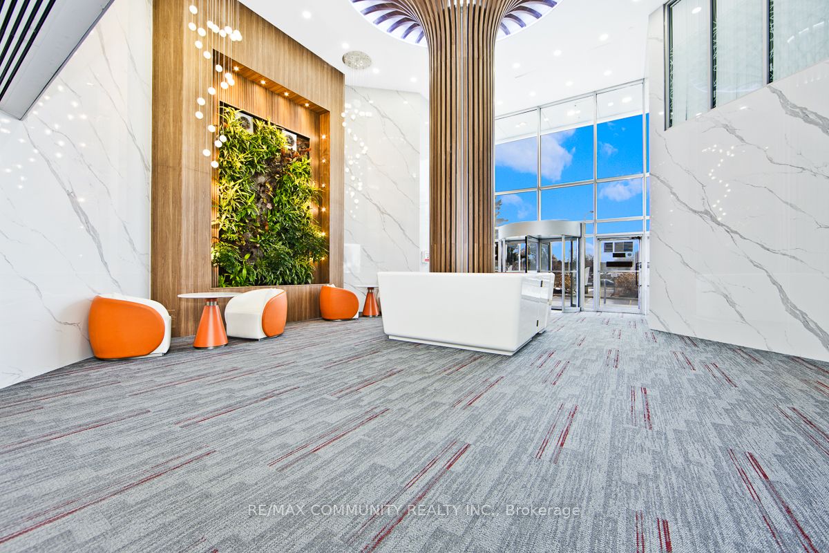105 Gordon Baker Road 212, Toronto, On M2h 3p8