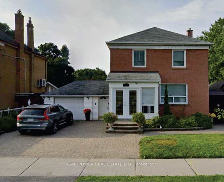 549 Lawrence Avenue W, Toronto, On M6a 1a5