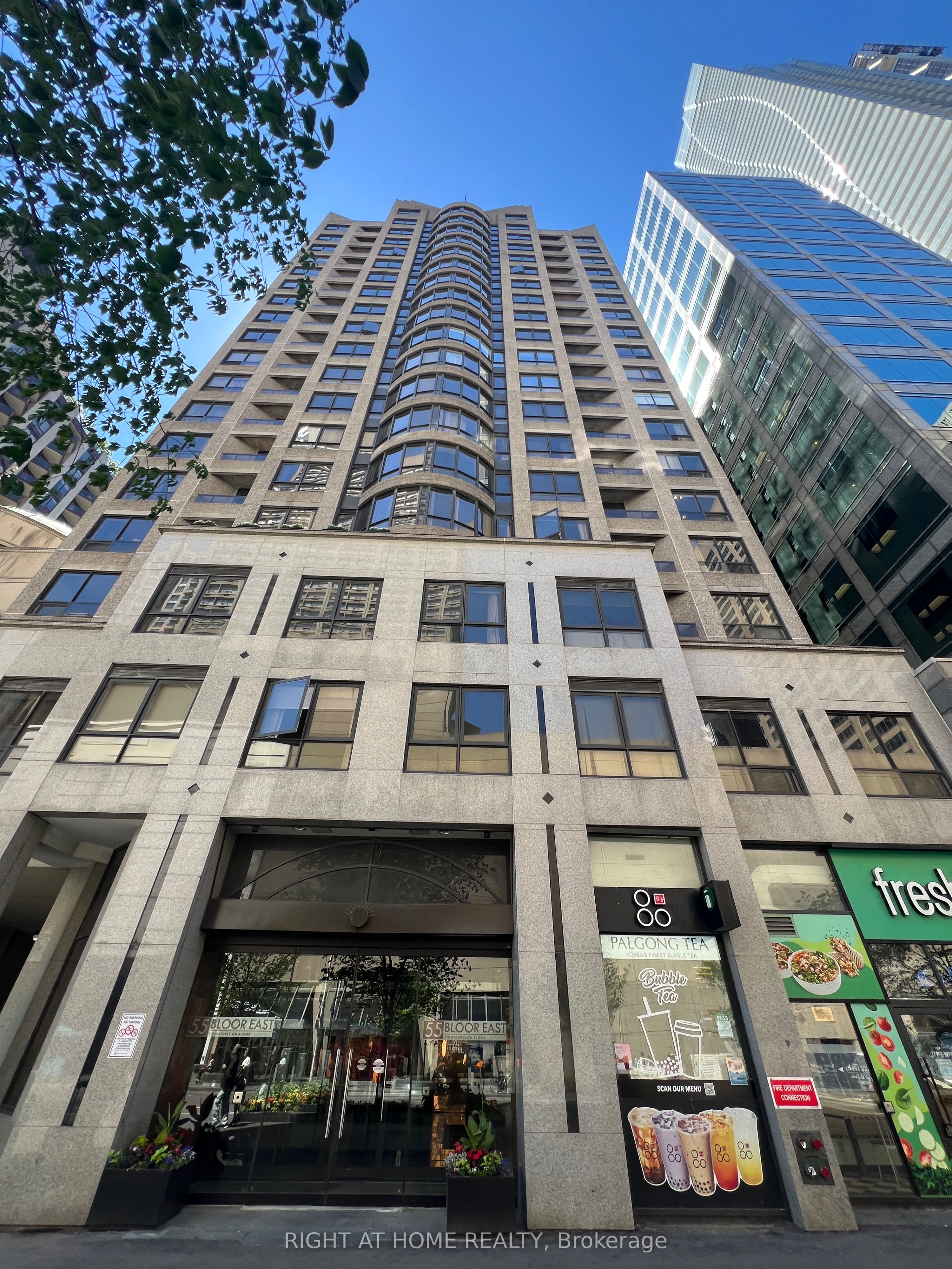 55 Bloor Street E 1702, Toronto, On M4w 3w6