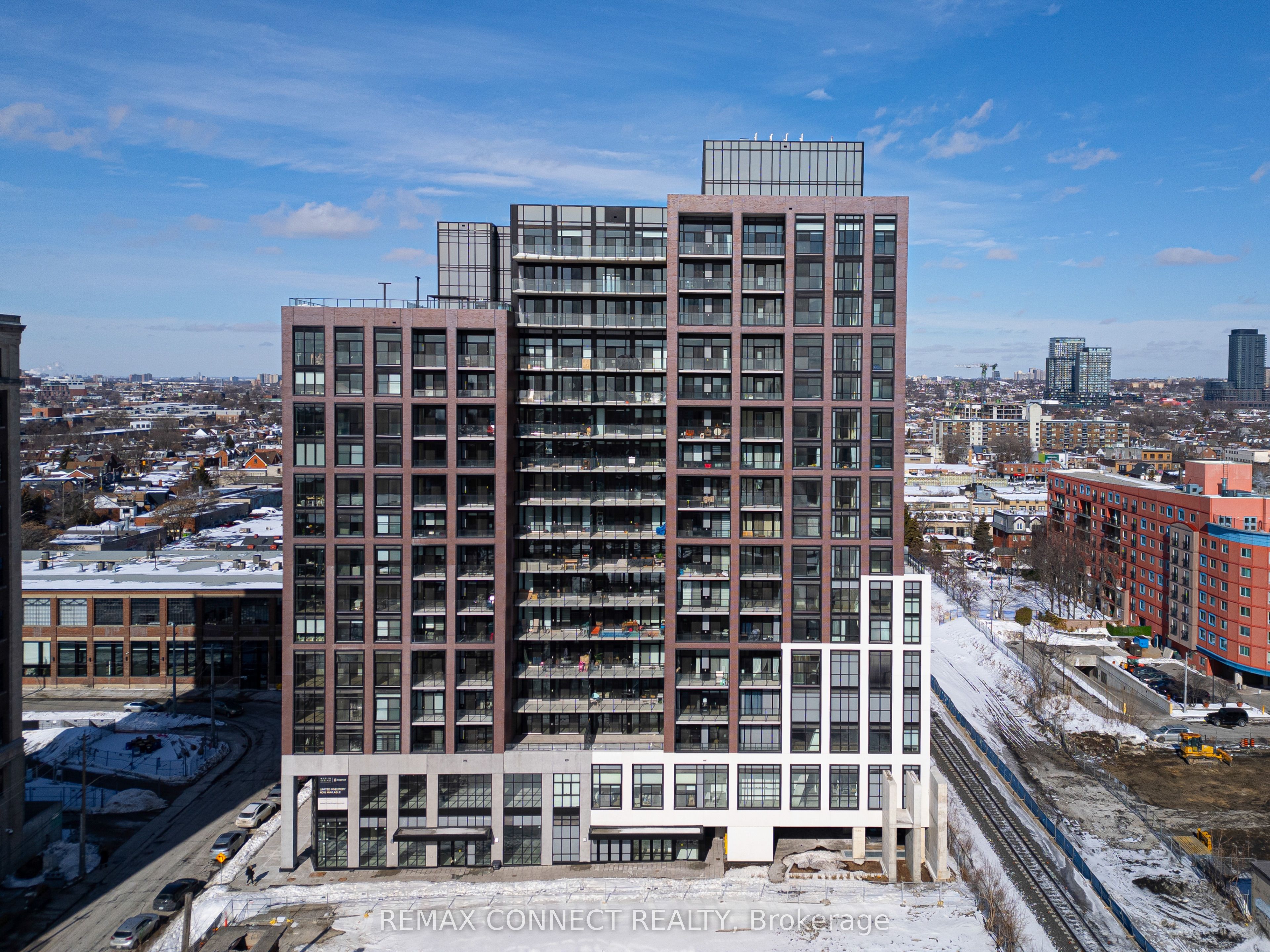 181 Sterling Road 1002, Toronto, On M6r 2b2