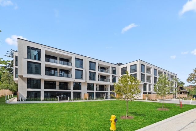 200 Keewatin Avenue 311, Toronto, On M4p 1z8