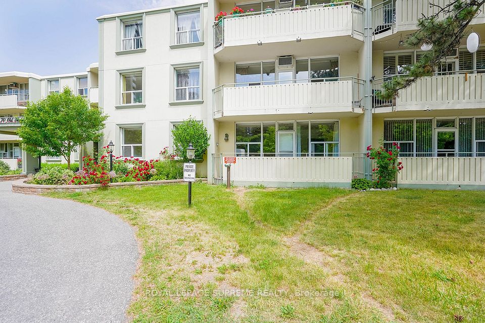 70 Old Sheppard Avenue 111, Toronto, On M2j 3l6