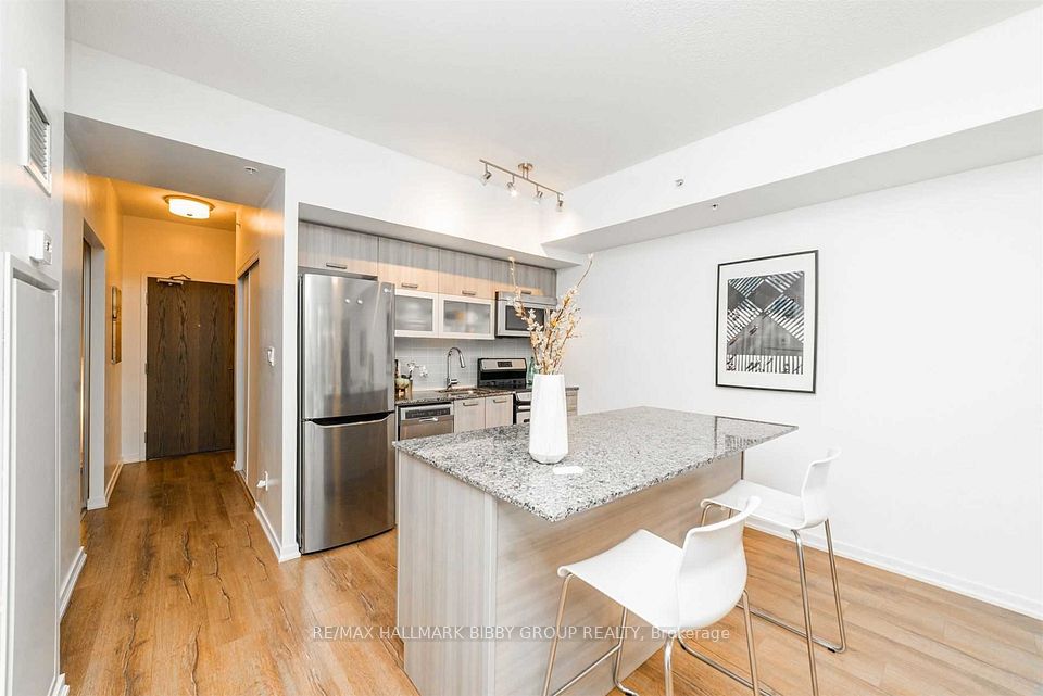 68 Abell Street 622, Toronto, On M6j 0a2
