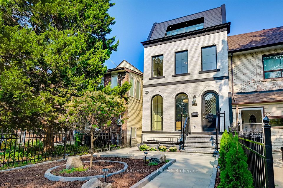 539 Crawford Street, Toronto, On M6g 3j9