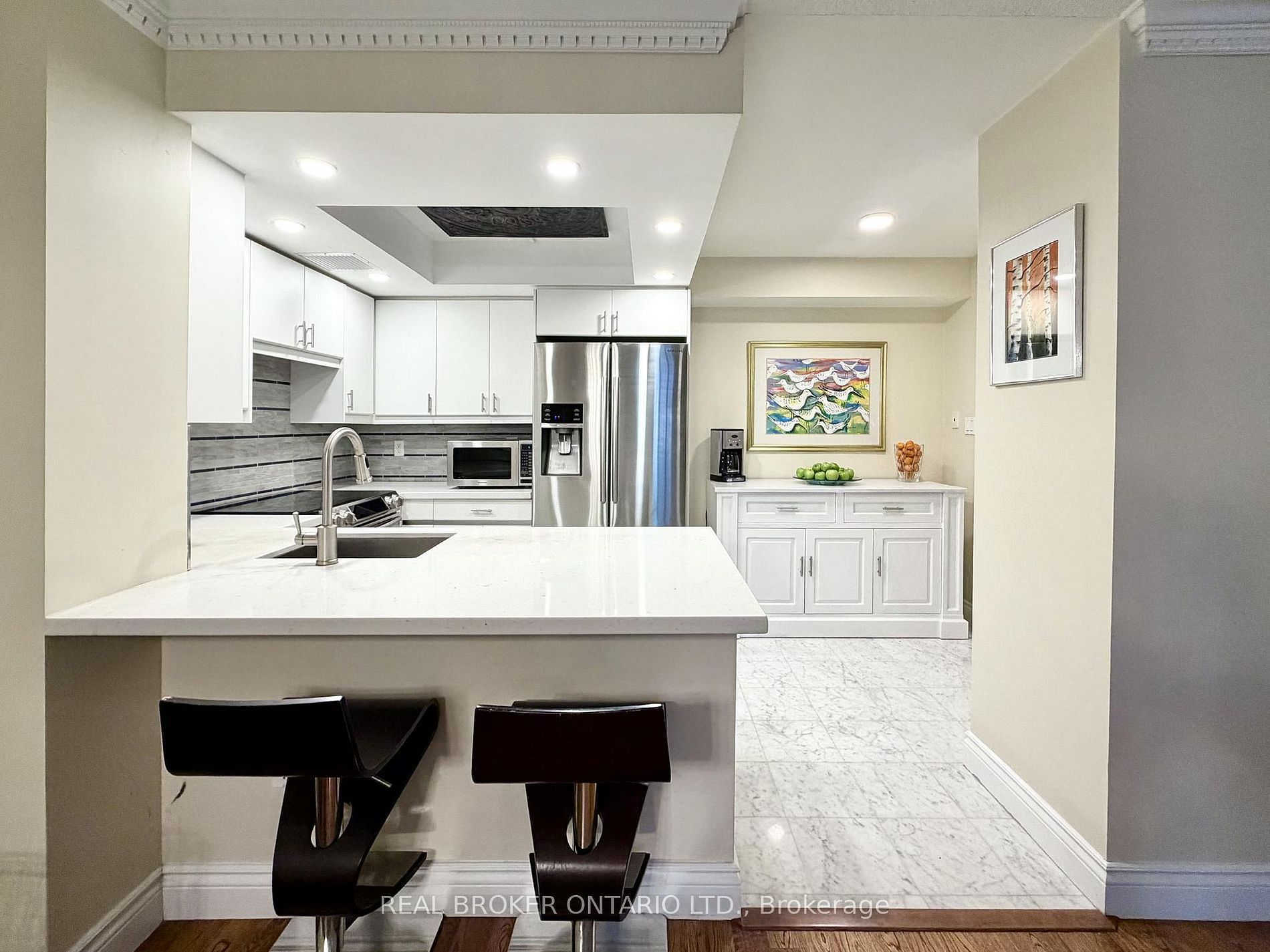 130 Carlton Street 602, Toronto, On M5a 4k3